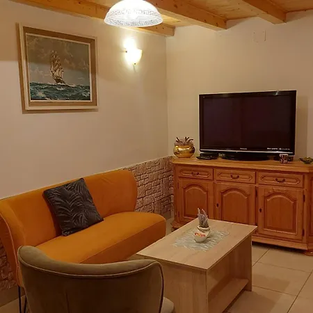 Holiday home House Letizia