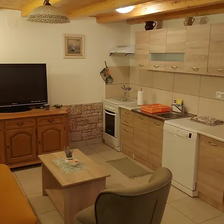 Holiday home House Letizia *