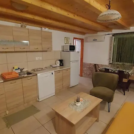 House Letizia Holiday home Premantura